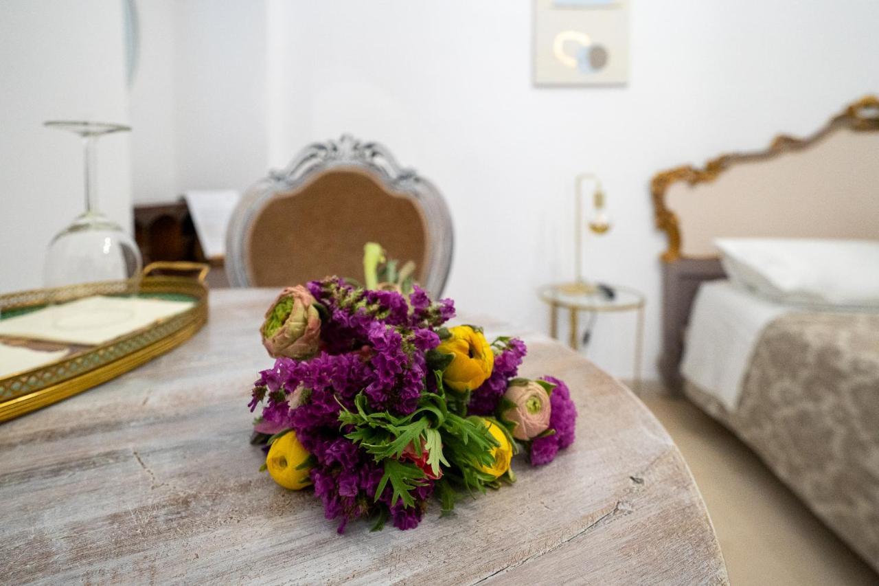Corte Pietrantica - Charming Rooms & Suites Giovinazzo Exteriör bild