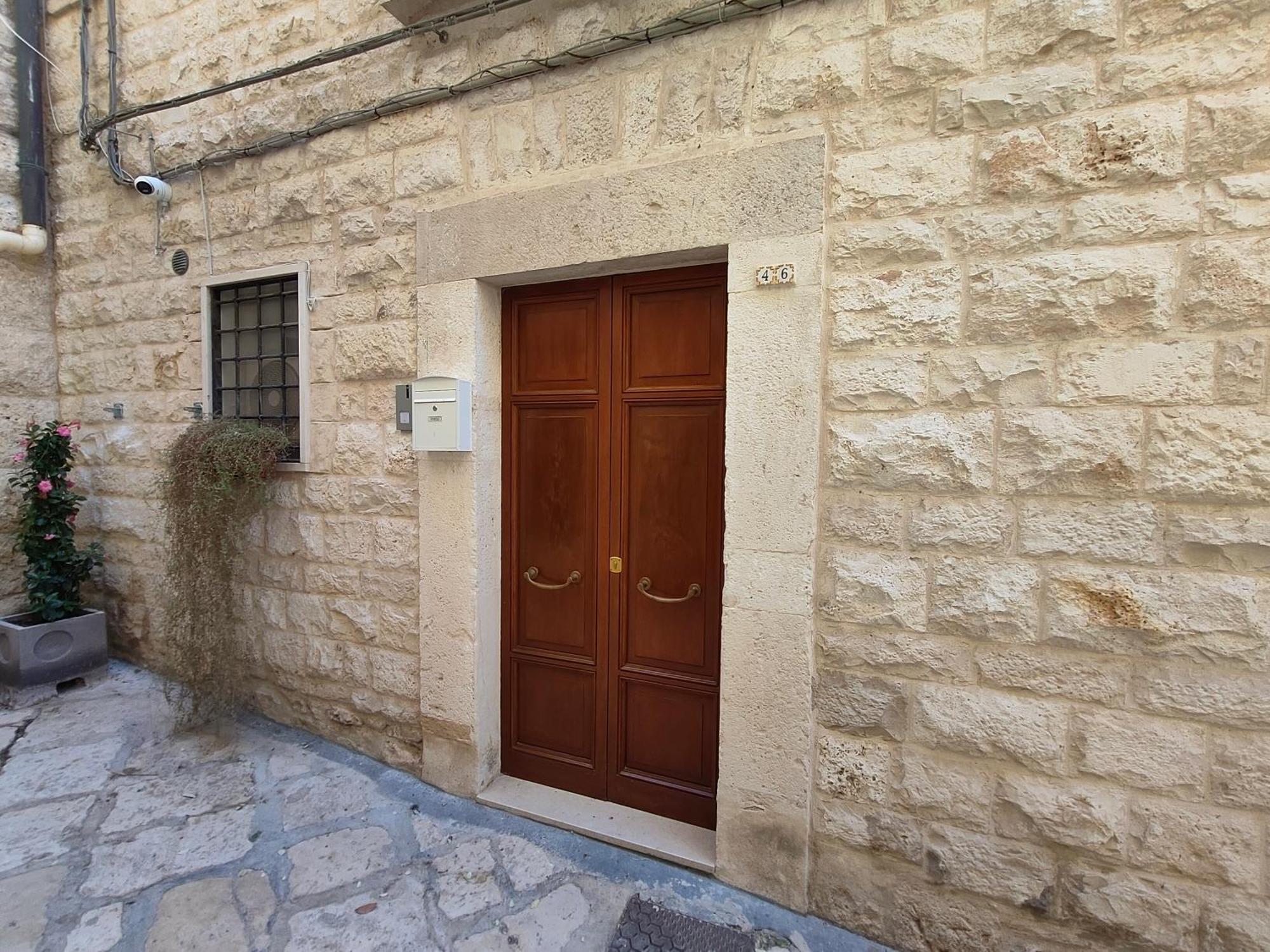 Corte Pietrantica - Charming Rooms & Suites Giovinazzo Exteriör bild