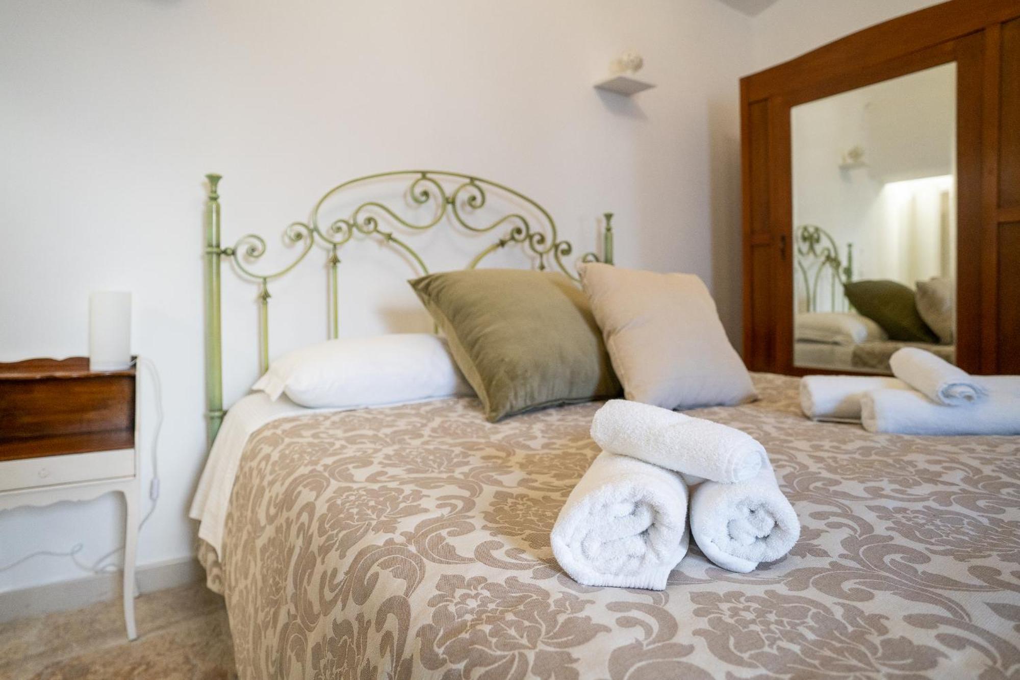 Corte Pietrantica - Charming Rooms & Suites Giovinazzo Rum bild